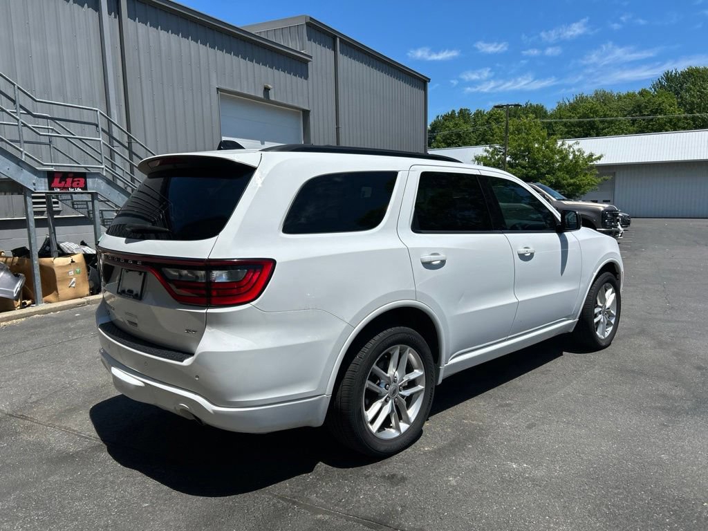 Used 2024 Dodge Durango GT AWD/4WD image 4
