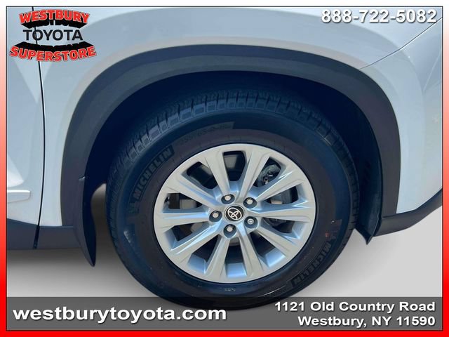 Used 2026 Toyota Grand Highlander AWD Hybrid image 14
