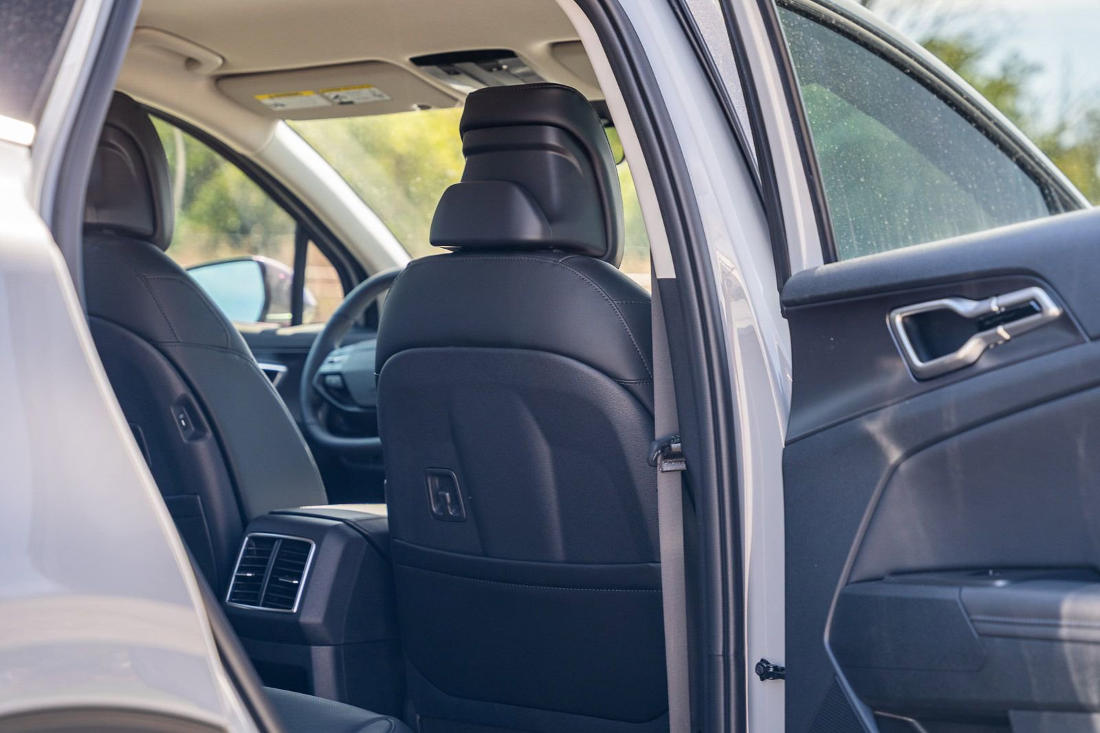 New 2026 Kia Sportage EX image 13