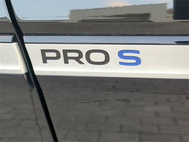 Certified 2021 Volkswagen ID.4 Pro S w/ Gradient Package image 11