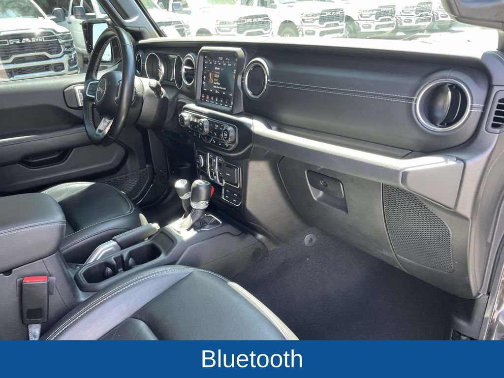 Used 2021 Jeep Wrangler Unlimited Sahara AWD/4WD image 14