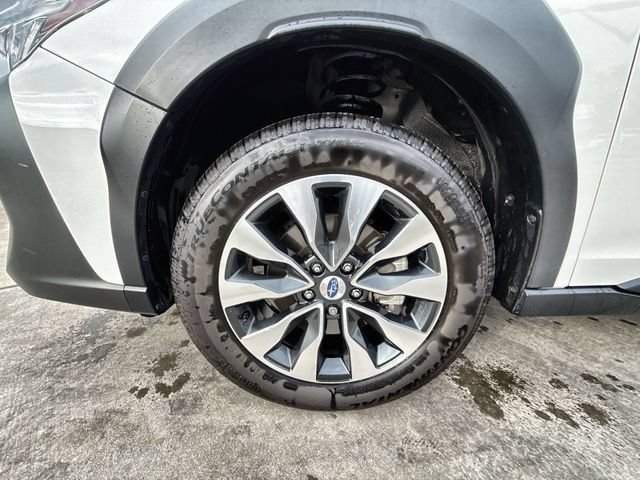 Used 2023 Subaru Outback Limited AWD/4WD image 10
