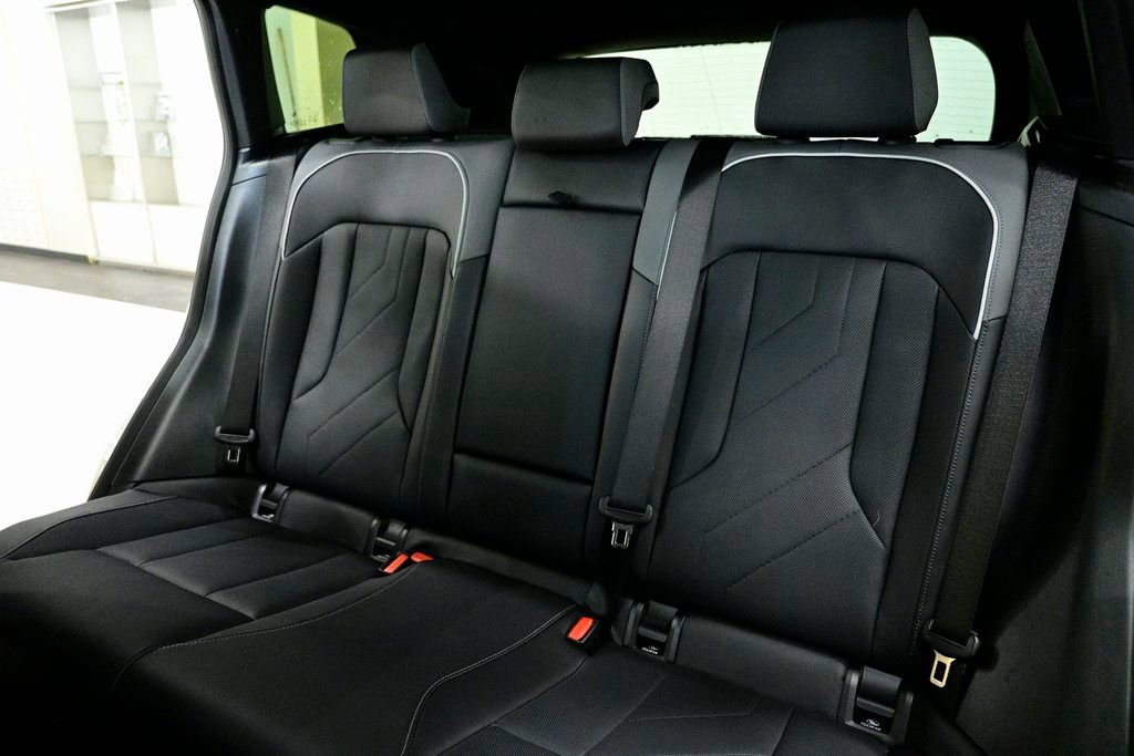 Used 2025 BMW X3 M50 w/ Premium Package image 15