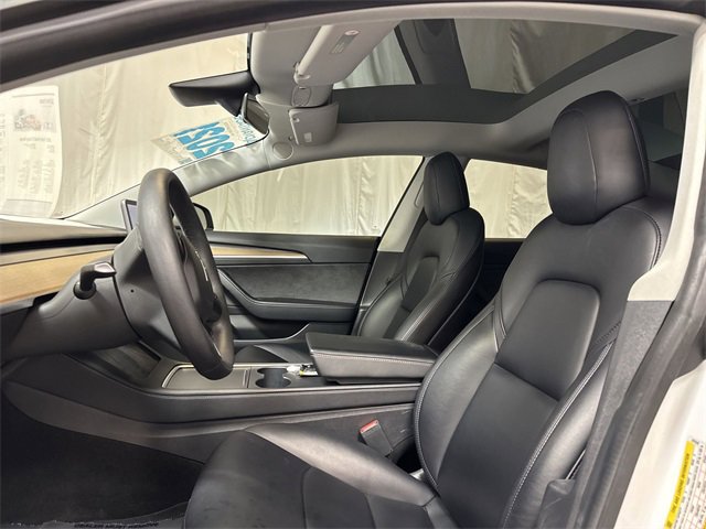 Used 2021 Tesla Model 3 Long Range image 11