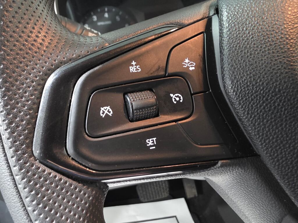 Used 2021 Chevrolet TrailBlazer LS AWD/4WD image 14