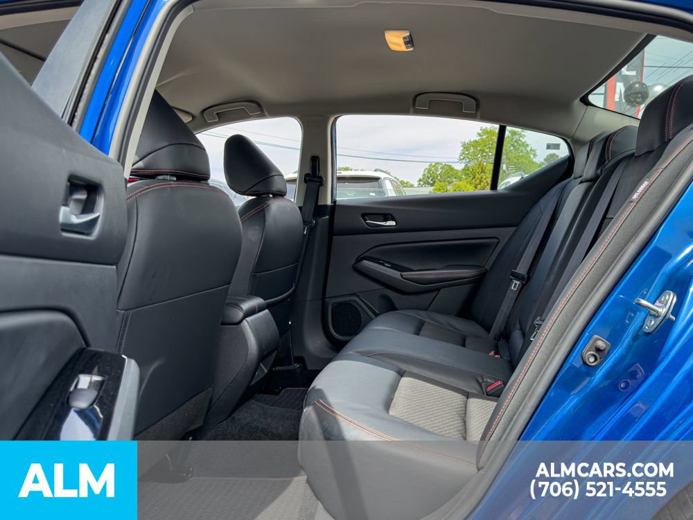 Used 2025 Nissan Altima 2.5 SR FWD image 14