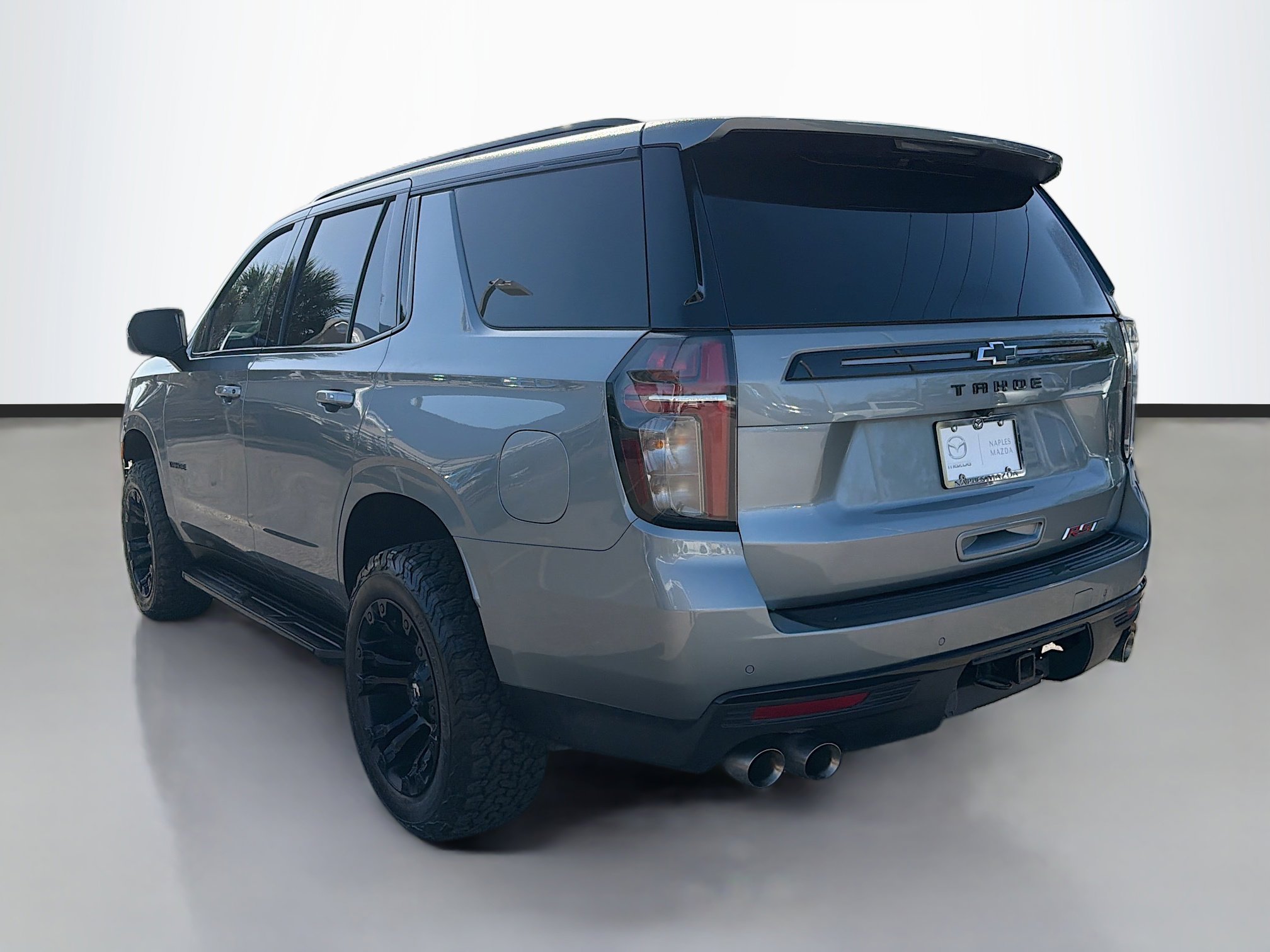 Used 2024 Chevrolet Tahoe RST w/ Sport Performance Package image 5