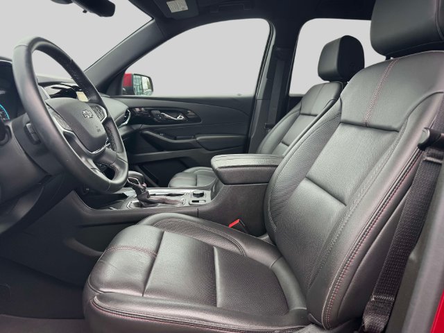 Used 2023 Chevrolet Traverse RS AWD/4WD image 9