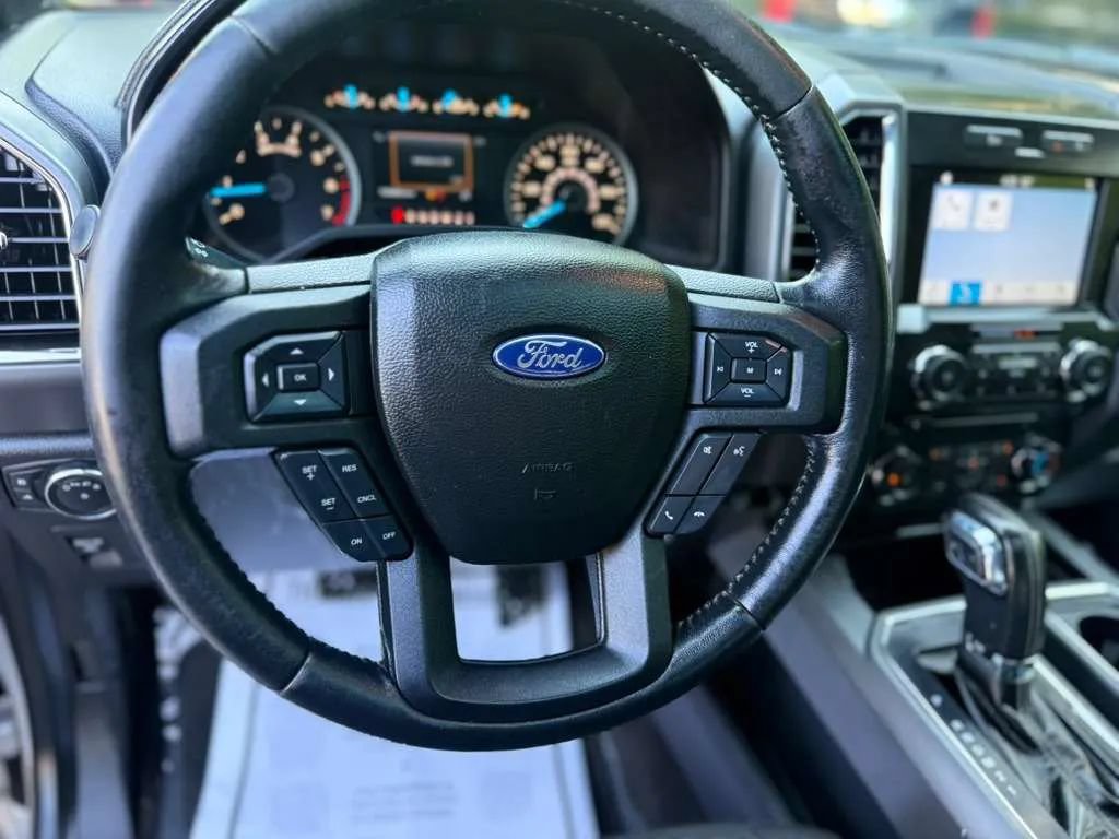 Used 2017 Ford F150 XLT w/ Equipment Group 302A Luxury AWD/4WD image 17