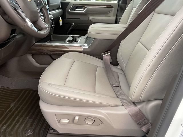 New 2026 Chevrolet Silverado 3500 LT w/ All Star Edition AWD/4WD image 12
