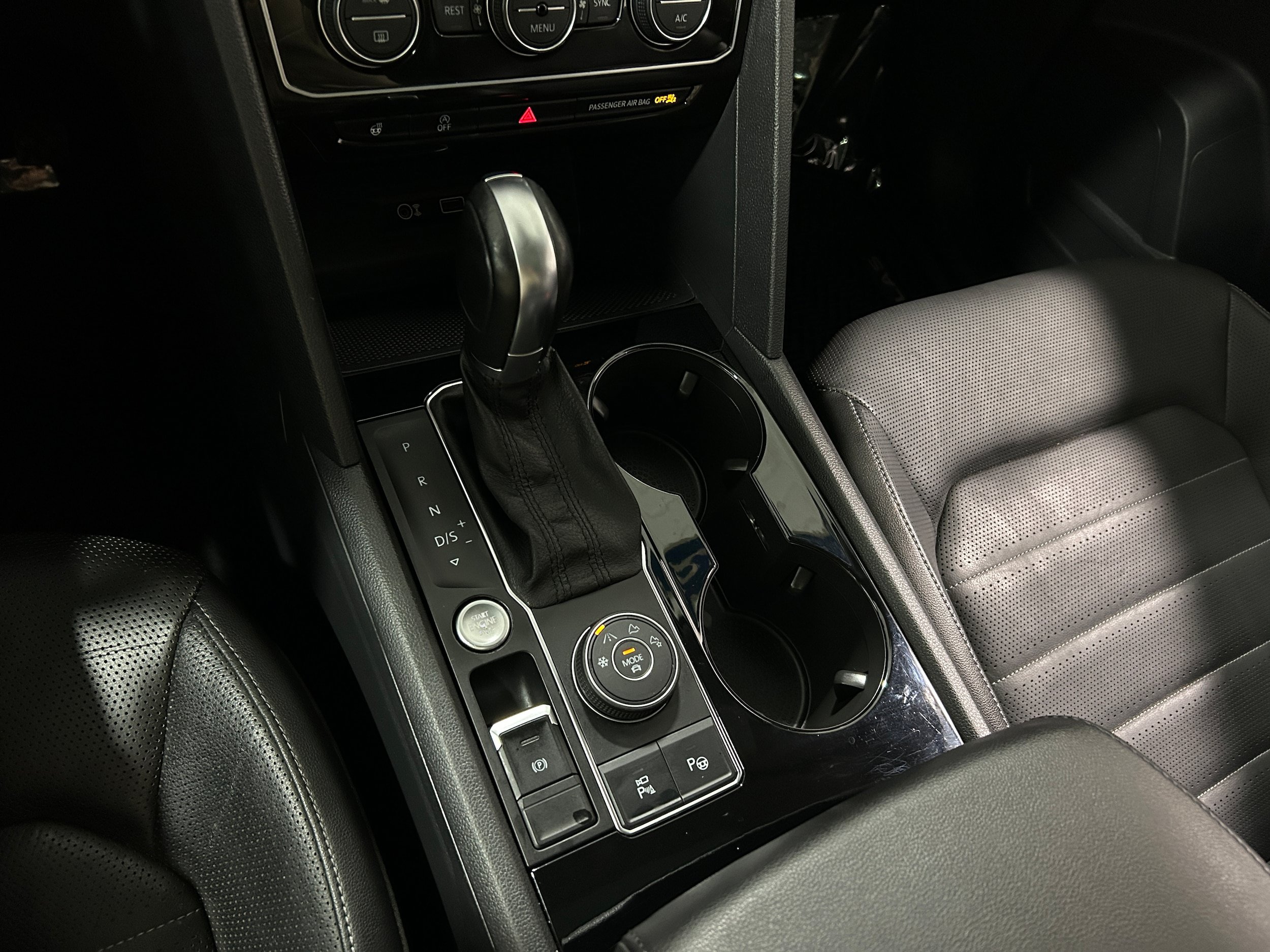 Used 2019 Volkswagen Atlas SEL Premium AWD/4WD image 11