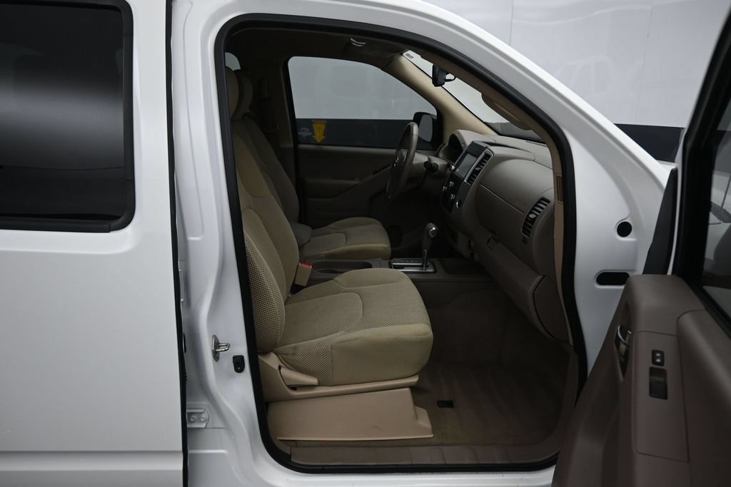 Used 2019 Nissan Frontier SV w/ Value Truck Package RWD image 38