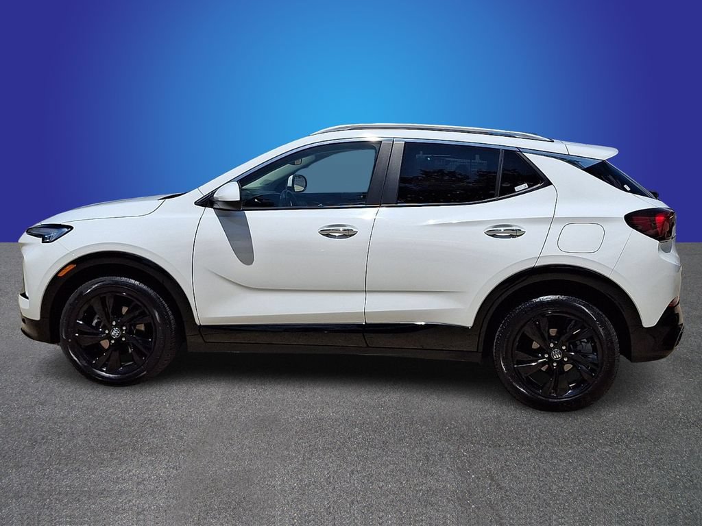 Used 2024 Buick Encore GX Sport Touring FWD image 7