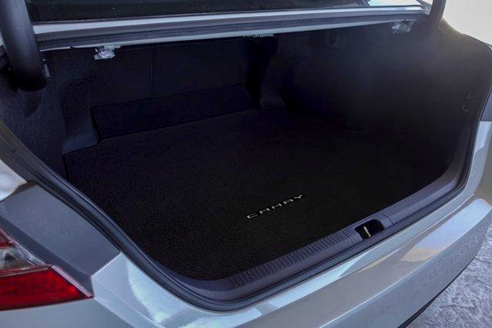 Certified 2024 Toyota Camry LE FWD image 25