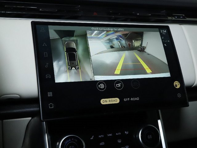 Certified 2022 Land Rover Range Rover Long Wheelbase SE image 25