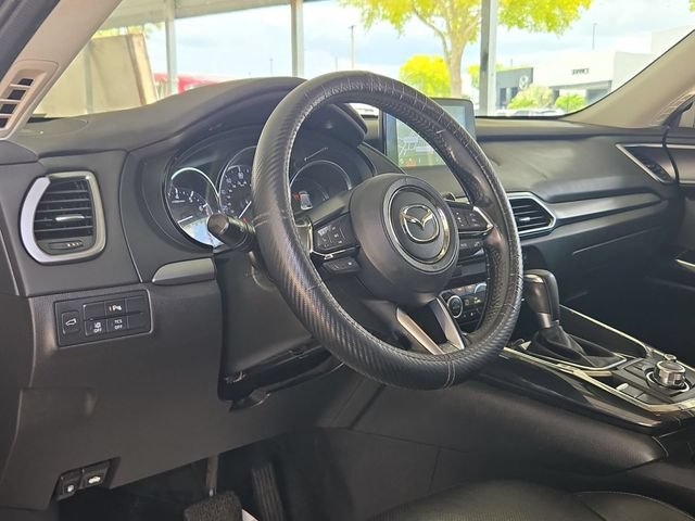 Used 2018 MAZDA CX-9 Touring w/ Touring Premium Package FWD image 11