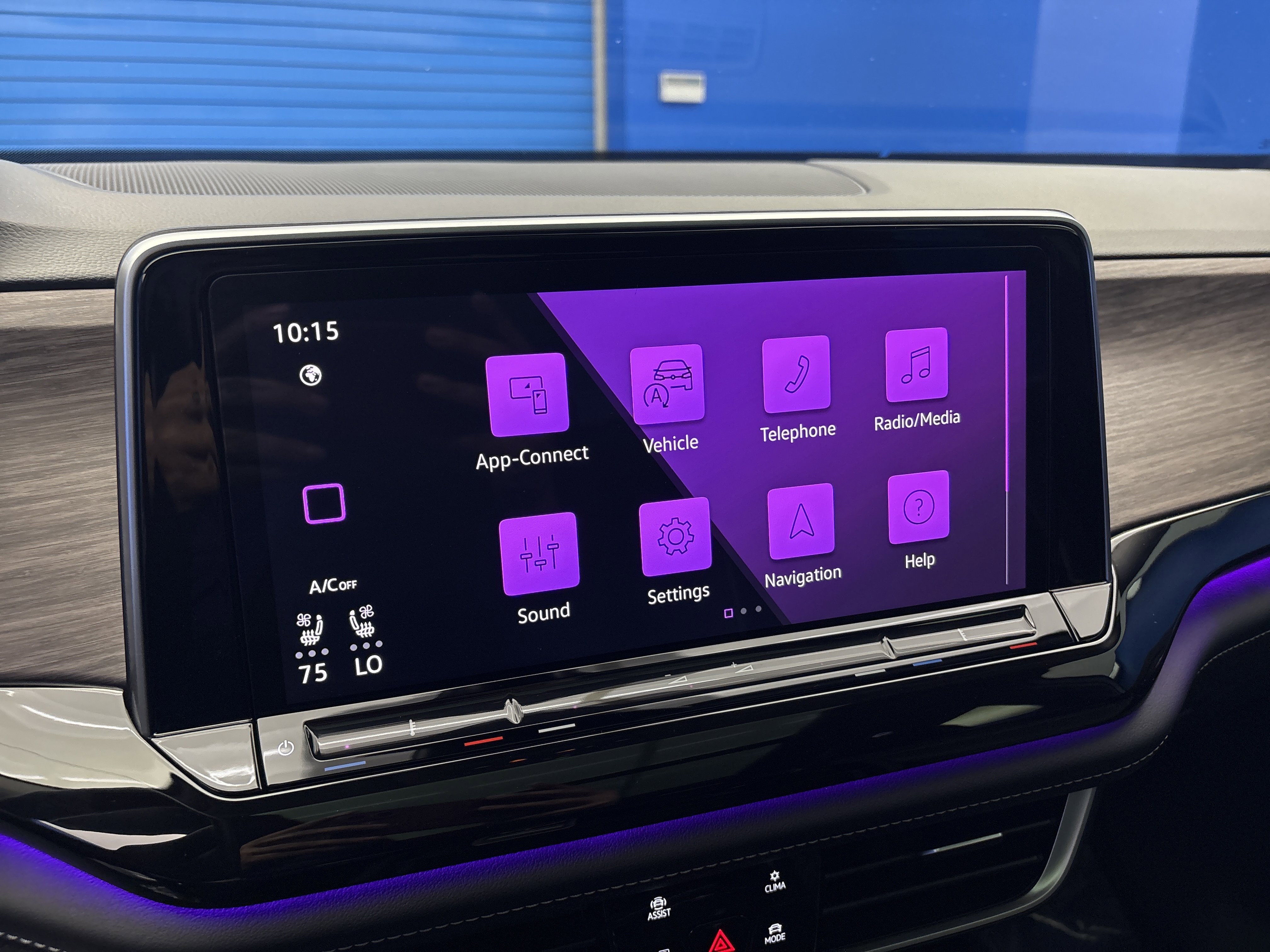 Used 2026 Volkswagen Atlas SEL Premium R-Line image 18