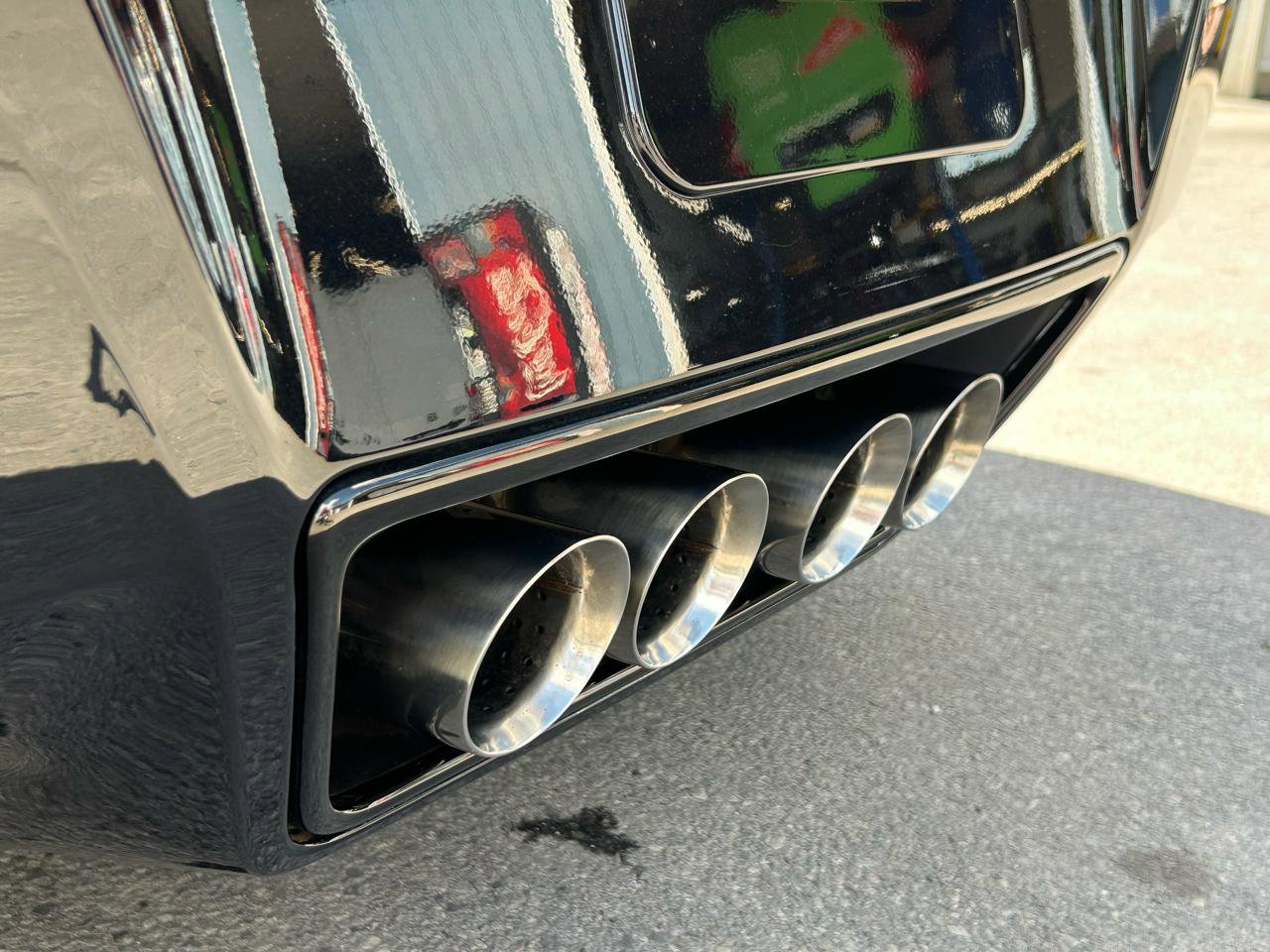 Used 2019 Chevrolet Corvette Stingray Coupe w/ 1LT RWD image 29