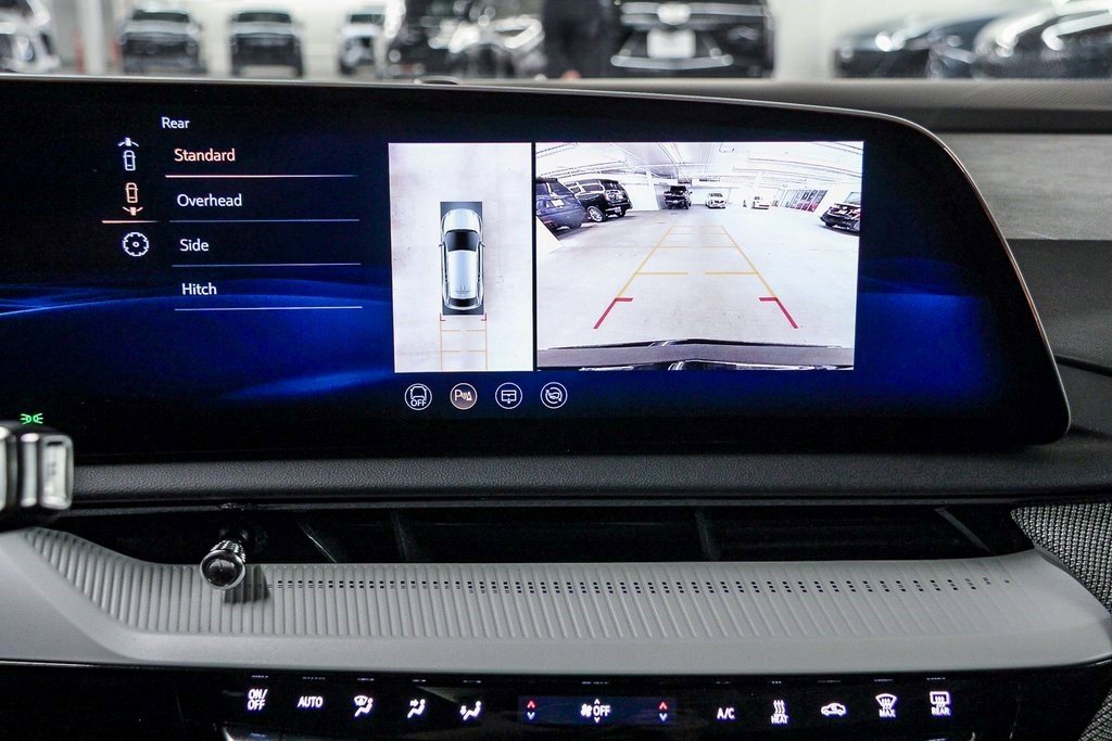 Certified 2025 Cadillac Optiq Luxury 1 image 19