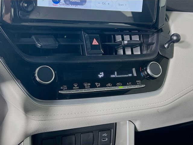 Used 2025 Toyota Corolla Cross L image 22