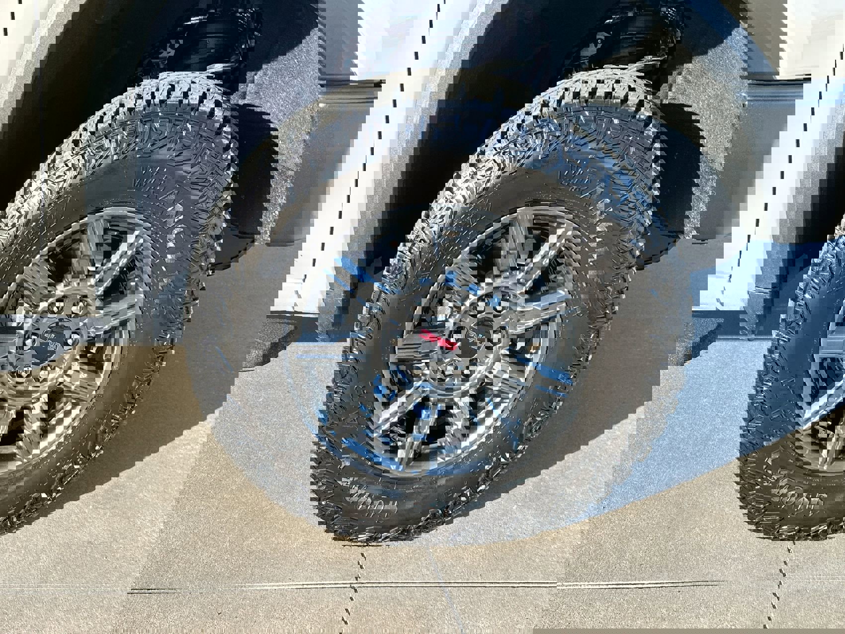 Used 2026 GMC Sierra 1500 AT4X image 10