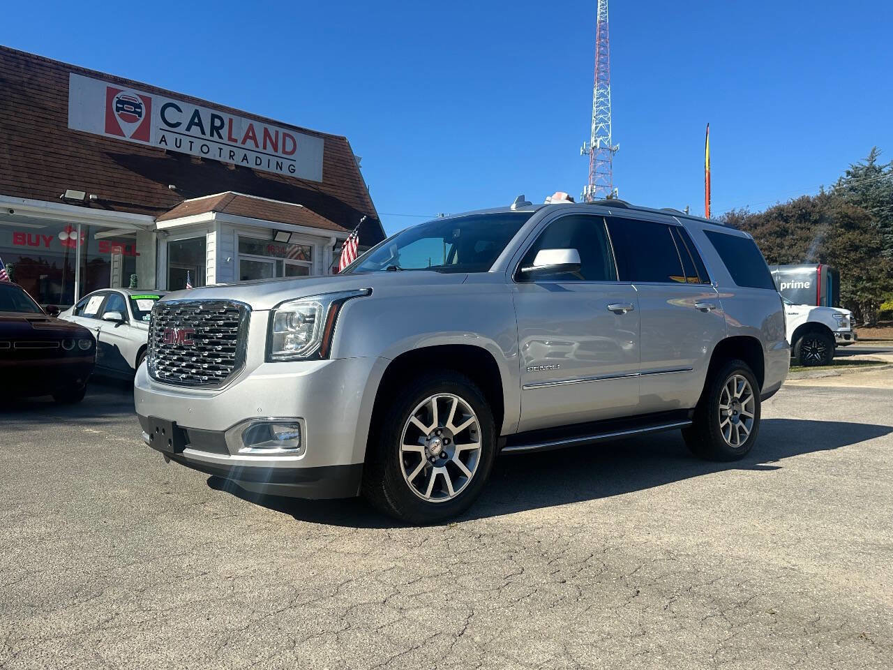 Used 2018 GMC Yukon Denali image 7