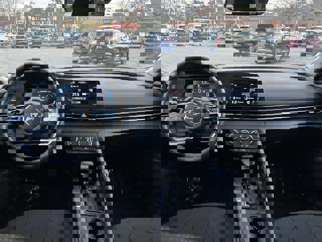 New 2026 Hyundai Elantra SE image 44