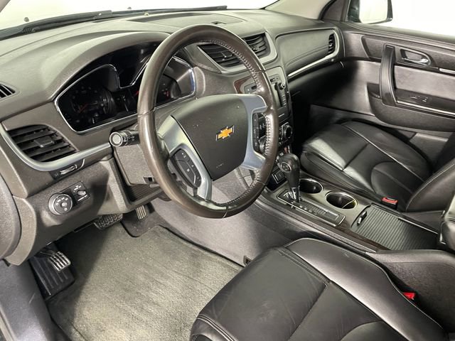 Used 2015 Chevrolet Traverse LT w/ LPO, 'HIT The Road' Package AWD/4WD image 3