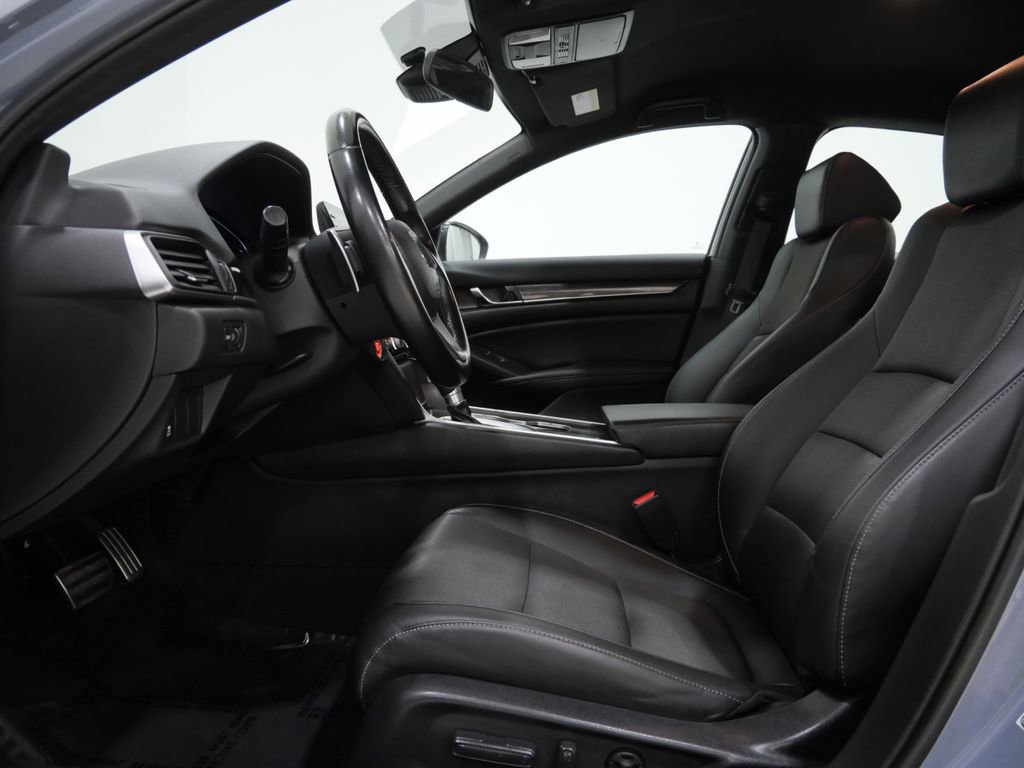 Used 2022 Honda Accord Sport image 11