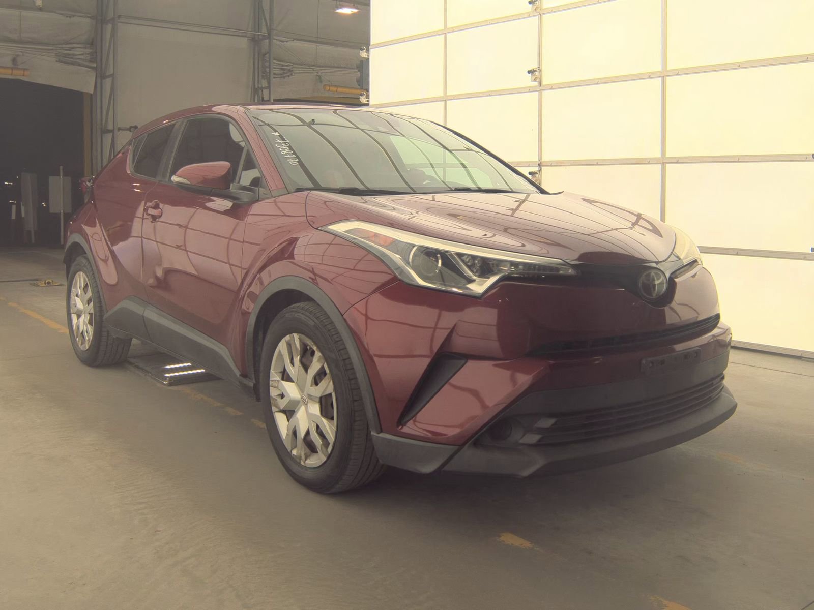 Used 2019 Toyota C-HR LE image 6