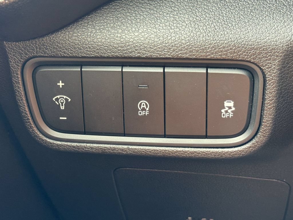 Used 2020 Kia Soul LX FWD image 27