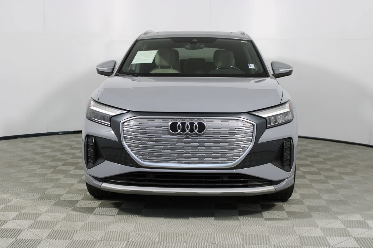 Used 2023 Audi Q4 e-tron Premium w/ Convenience Package RWD image 2