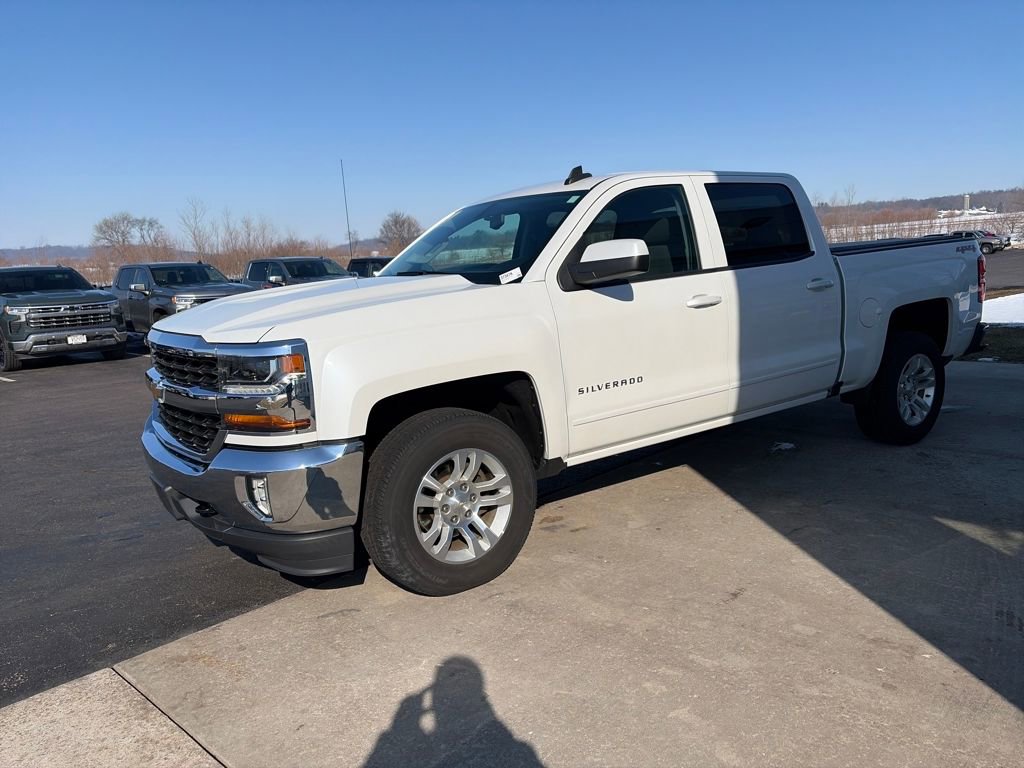 Certified 2017 Chevrolet Silverado 1500 LT w/ All Star Edition image 4