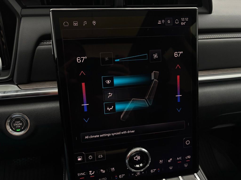 New 2026 GMC Terrain Denali w/ LPO, Floor Liner Package image 29