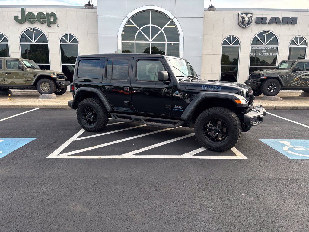 Used 2025 Jeep Wrangler Unlimited Sport S 4xe AWD/4WD image 2