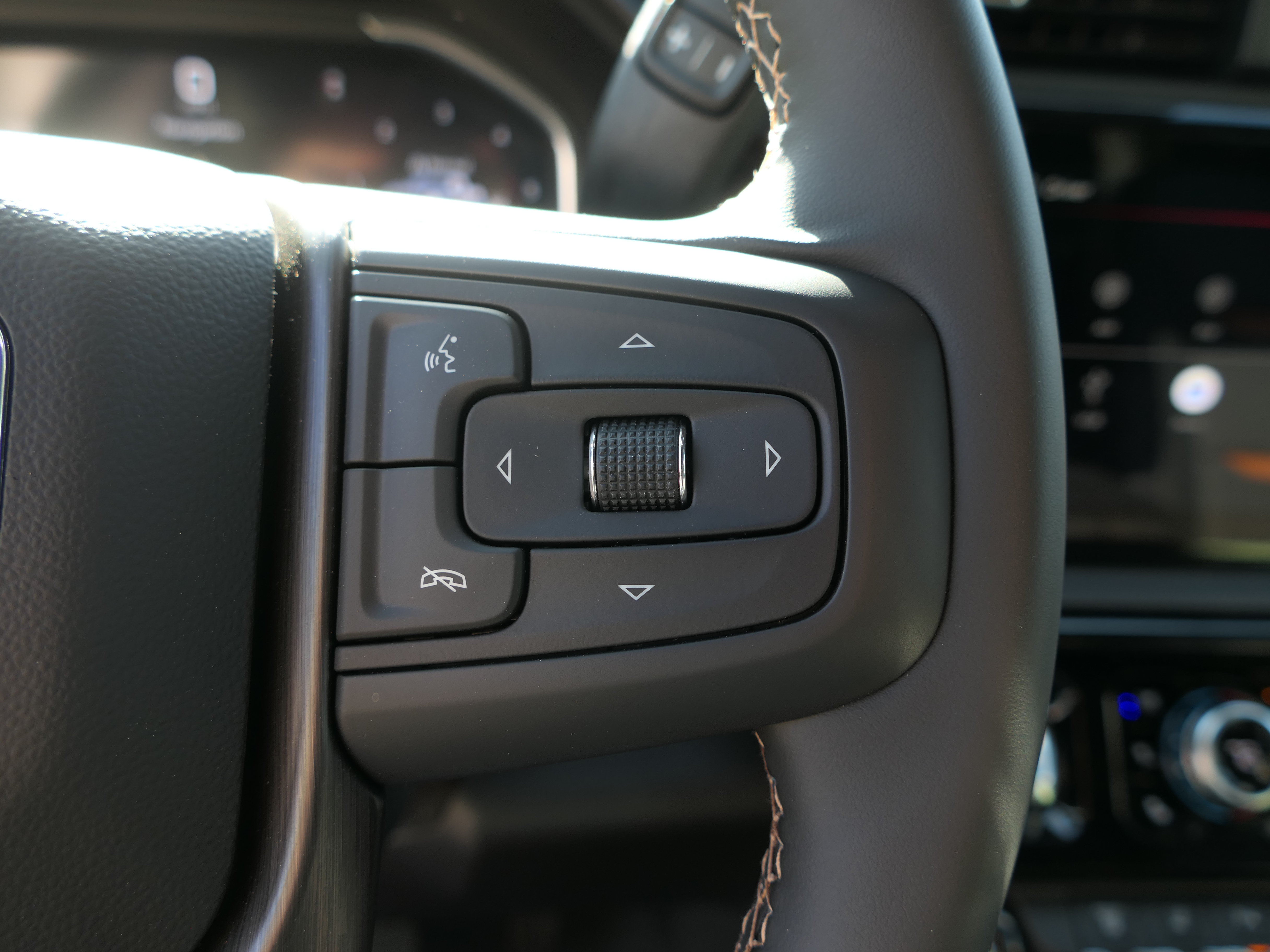 New 2026 GMC Sierra 2500 AT4 w/ AT4 Premium Plus Package AWD/4WD image 17
