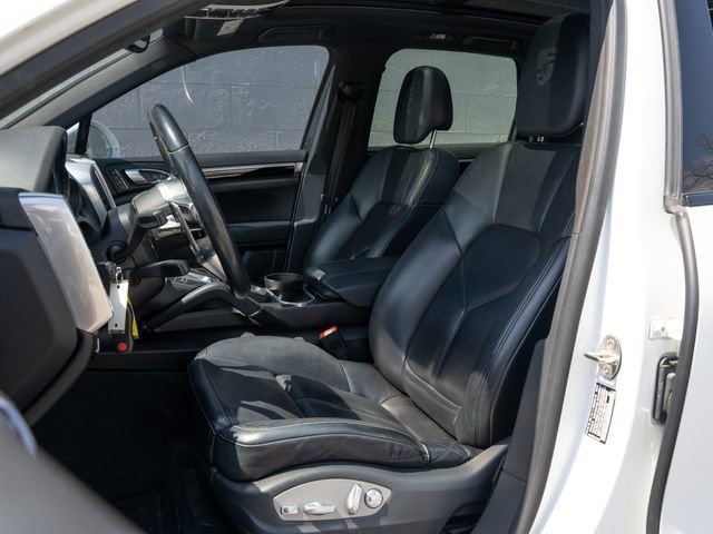 Certified 2017 Porsche Cayenne Platinum Edition AWD/4WD image 5