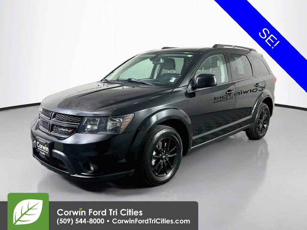 Used 2019 Dodge Journey SE w/ Premium Group FWD image 4