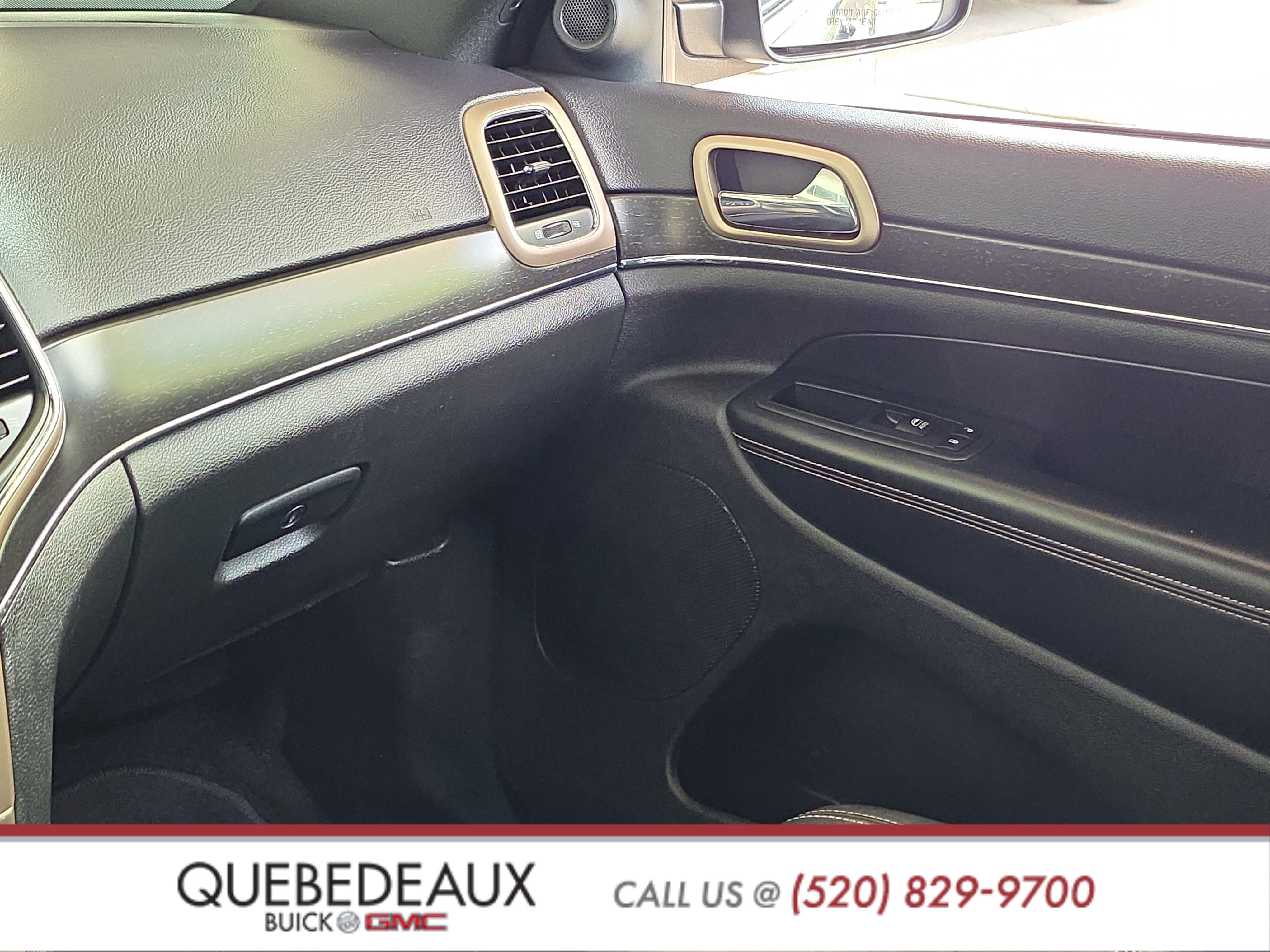 Used 2017 Jeep Grand Cherokee Limited AWD/4WD image 22