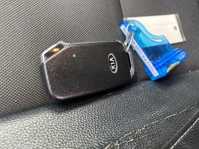 Used 2021 Kia Forte GT-Line image 26