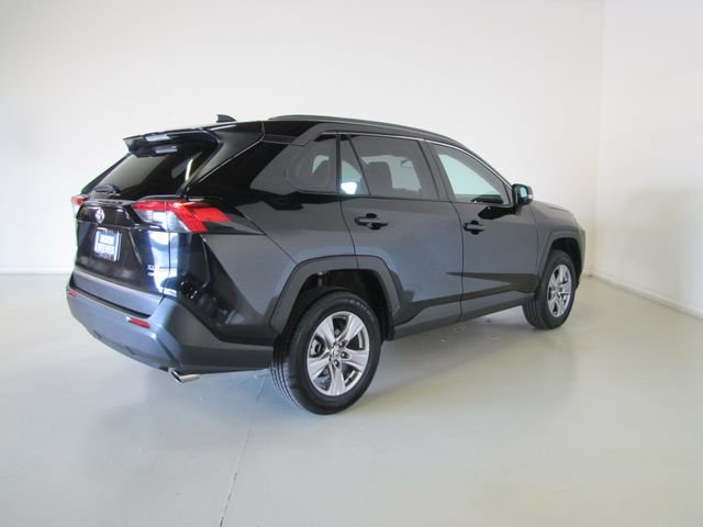 Used 2025 Toyota RAV4 XLE w/ Weather Package AWD/4WD image 25
