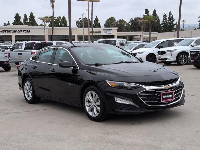 Used 2023 Chevrolet Malibu LT image 3
