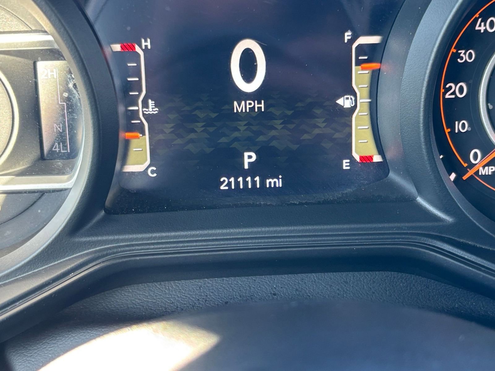 Used 2025 Jeep Wrangler Sahara image 39