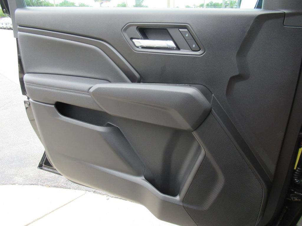 New 2026 GMC Canyon Elevation w/ Convenience Package RWD image 19