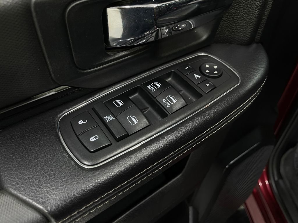 Used 2018 RAM 1500 Rebel w/ Luxury Group image 16