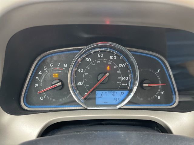 Used 2013 Toyota RAV4 Limited AWD/4WD image 36