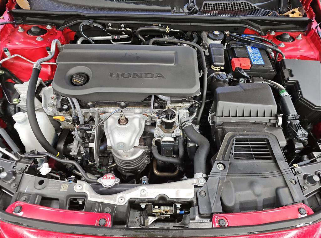 Used 2025 Honda Civic Sport image 10