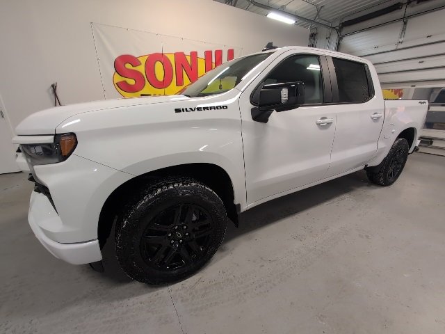 New 2026 Chevrolet Silverado 1500 RST w/ Dark Appearance Package image 2
