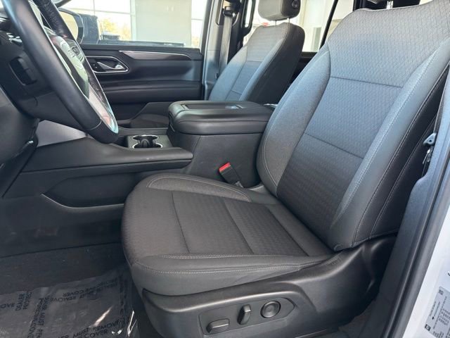 Used 2022 GMC Yukon SLE image 5