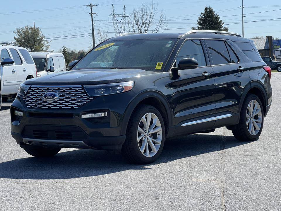 Used 2022 Ford Explorer Platinum w/ Equipment Group 601A AWD/4WD image 2